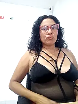 Nadia_samiri Image 4