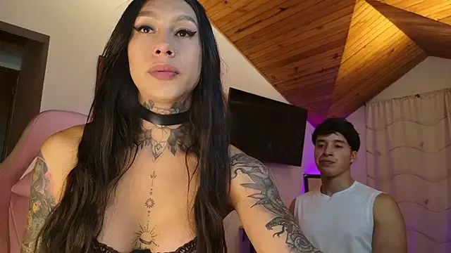 NaugthyCoupleX_ Image 2