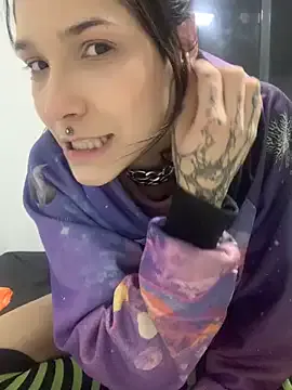nickelfie Image 8