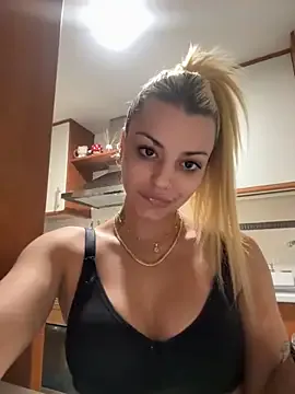 Noeliagglow Image 12