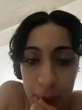 Noura69 Image 5