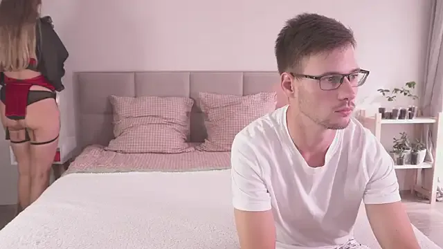 PashaAndMila Image 13