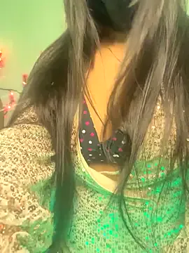Priyaaaaaaaaaaaa Image 8