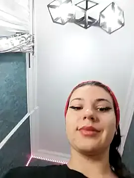 RedAssHottie Image 8