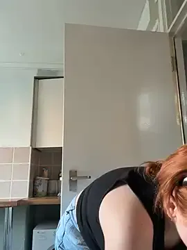 redhead432XXX's Thumb Image