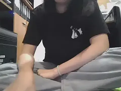 sara_kimoo's Thumb Image