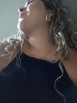 Sara_smiiith211 Image 2