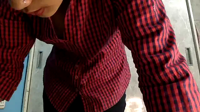 School_girl21's Thumb Image