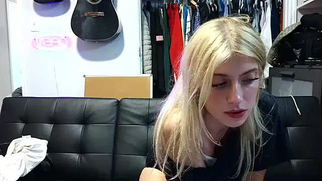 sinfulblonde1 Image 13