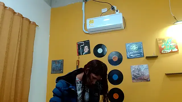 skinnyverus18 Image 13