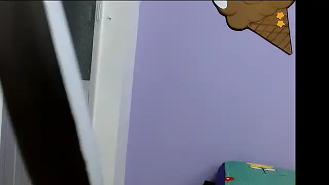 skinnyverus18 Image 4