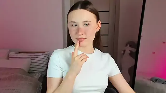 Stella_Sunny Image 13