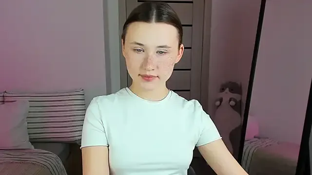 Stella_Sunny Image 15