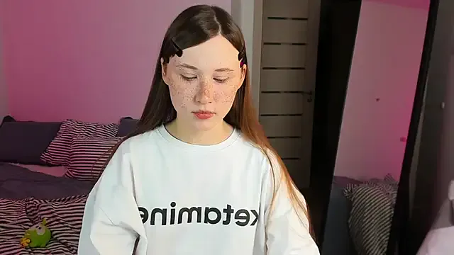 Stella_Sunny Image 19