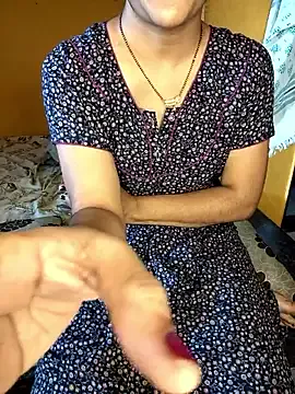 Telugu-Rowdy-pilla's Thumb Image