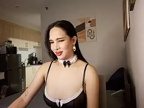 Trans_Pinay's Thumb Image