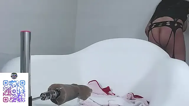 Upskirt_Squirt96 Image 17