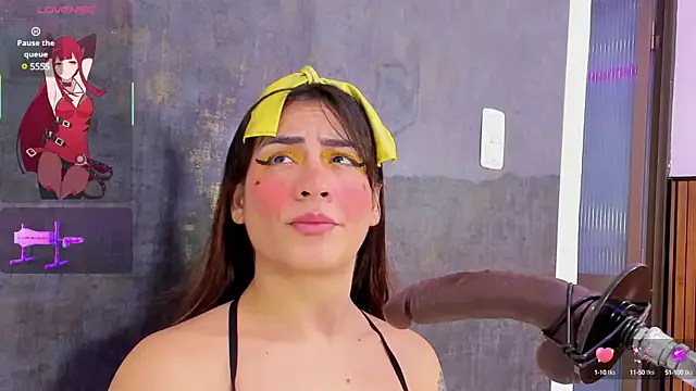 violett_collins_ Image 12