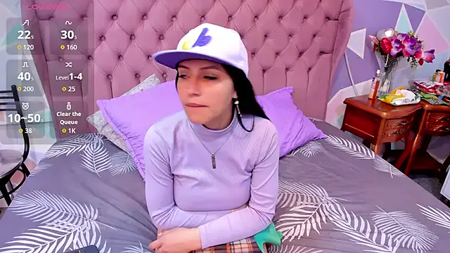 ZaharaSkylar Image 16